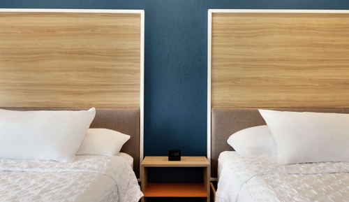 Room, 2 Queen Beds, Accessible (Hearing)