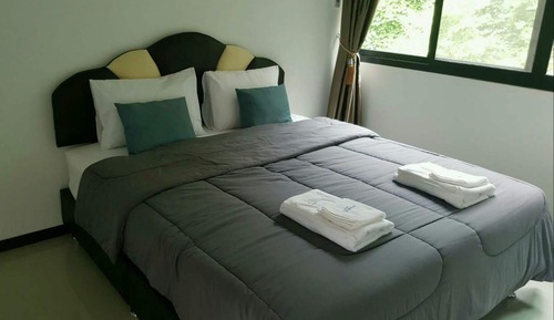 Standard Room, 1 King Bed