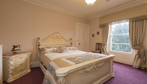 Double Room, Shared Bathroom