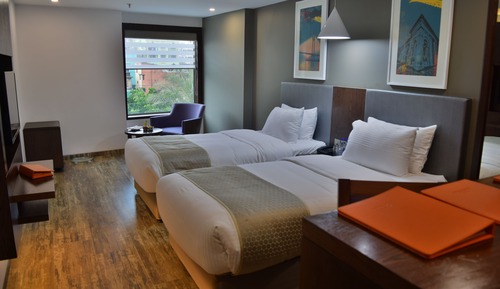 Deluxe Room, 2 Twin Beds, Non Smoking