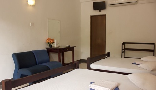 Standard Room, 2 Double Beds