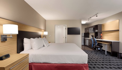 Studio, 1 King Bed