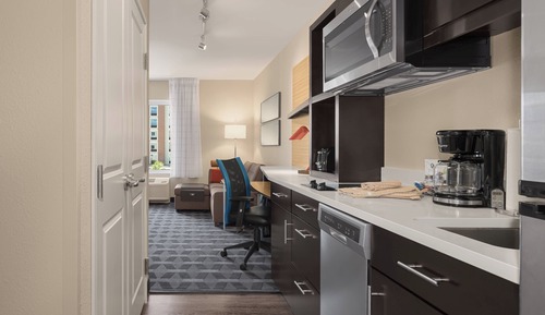 Suite, 1 Bedroom (Hearing Accessible)