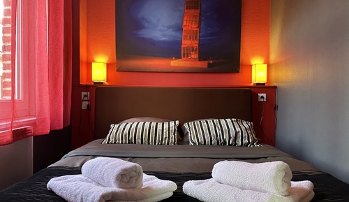 City Apartment, Ensuite, City View