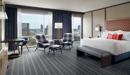 Suite, 1 King Bed