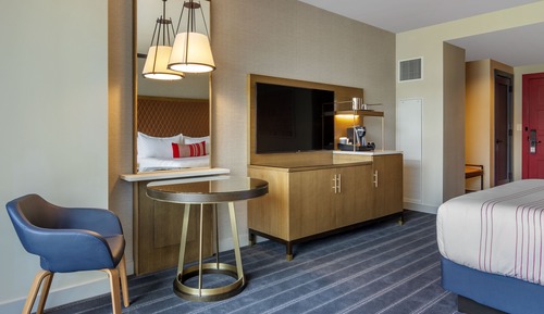 Deluxe Room, 1 King Bed