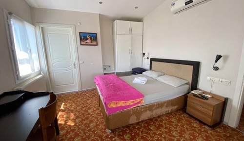 Suite, Terrace