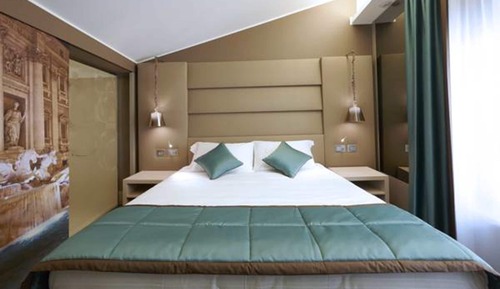 Deluxe Single Room