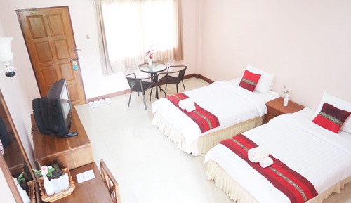 Deluxe Twin Room