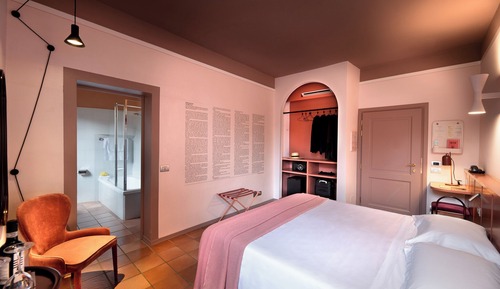 Classic Double or Twin Room