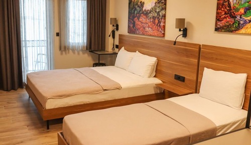 Standard Triple Room, Sea View