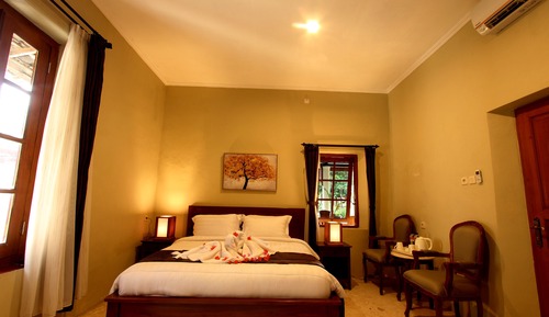 Deluxe Double or Twin Room