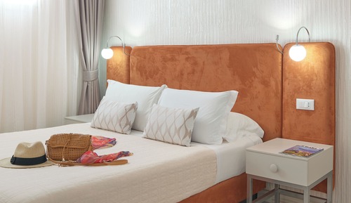 Economy Double Room, 1 Large Twin Bed