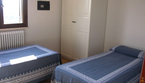 Family Room, 2 Bedrooms, Valley View