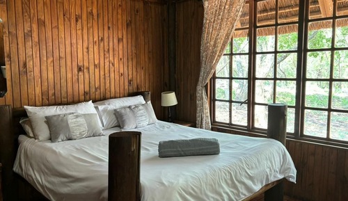 Basic Chalet, 1 Double Bed, Garden View, Ground Floor