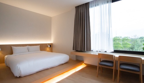 Panoramic Room