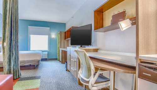 Studio, 1 King Bed, Accessible, Bathtub