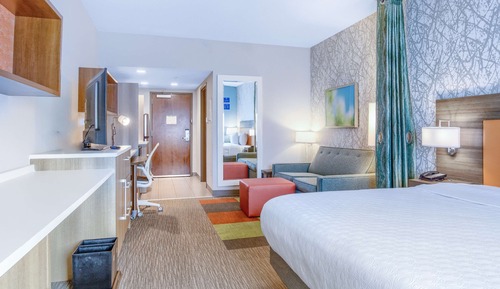 Studio Suite, 1 King Bed, Non Smoking