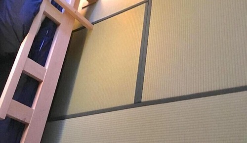 Private Bunk Bed Japanese Style Room 2C, Shared Bathroom