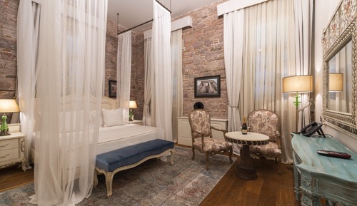 Deluxe Room, 1 Queen Bed, Non Smoking, Annex Building