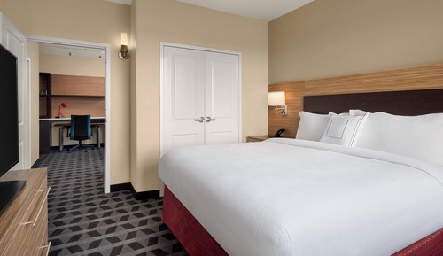 Suite, 1 King Bed