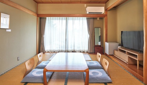Japanese Style Family Room for 5 People