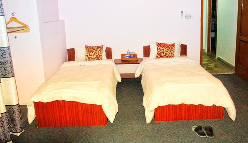 Basic Double or Twin Room, 2 Bedrooms