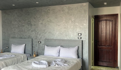 Double Room, Pyramids View