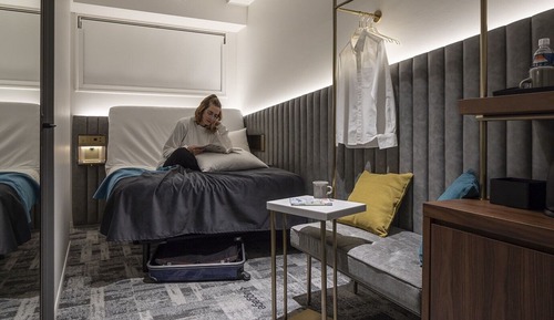 Slash Double Room