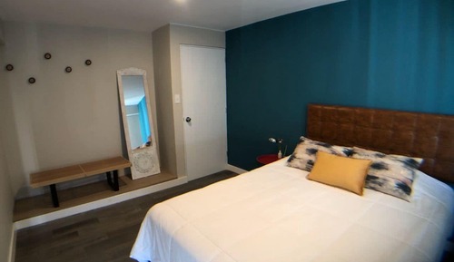 Business Apartment, 4 Bedrooms