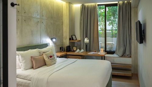 Proxy Double Room