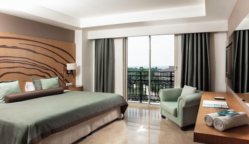 Family suite main building