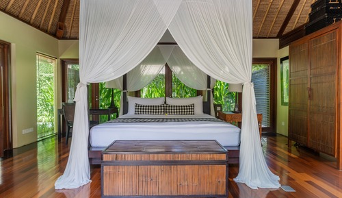 One-Bedroom Private Pool Villa with Free Airport Transfer