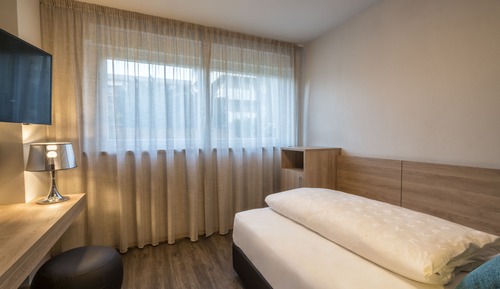 Standard Single Room, Annex Building