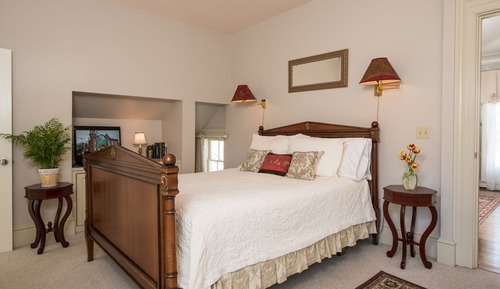 Luxury Suite, 1 Queen Bed, Fireplace