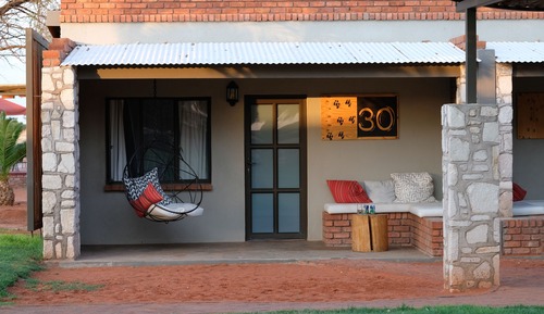 Family Room, 2 Bedrooms