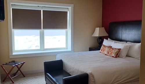 Executive Suite, Multiple Beds