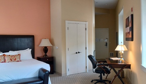 Superior Room, 1 King Bed, City View