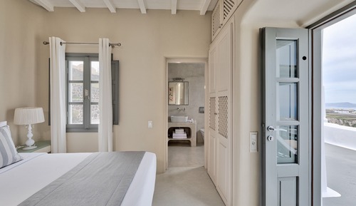 Master Suite with Heated Pool and Panoramic View