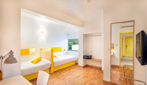 Standard Twin Room