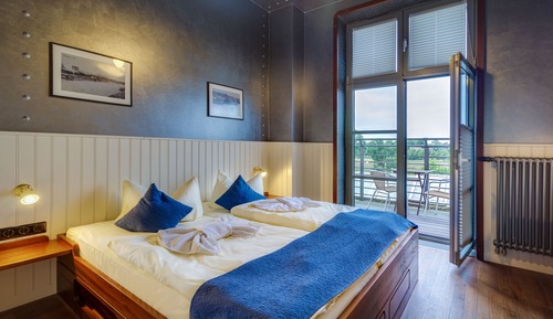 Double Room, Balcony