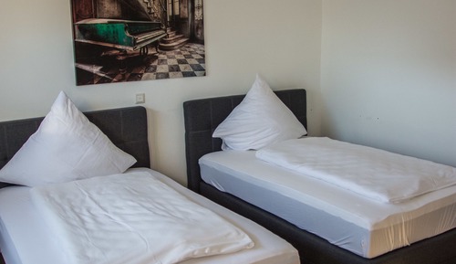 Condo, 2 Bedrooms