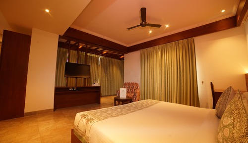 Premium Room, 1 King Bed