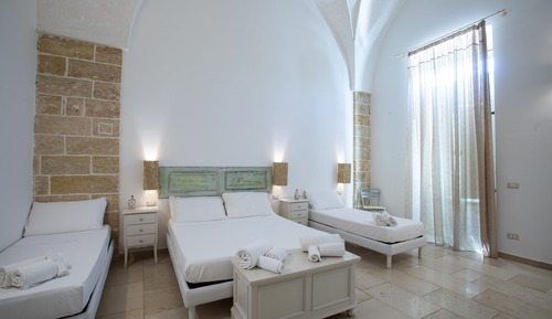 Deluxe Quadruple Room