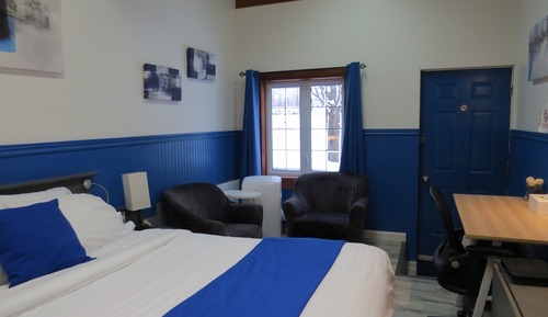 Classic Single Room, 1 Queen Bed, Non Smoking