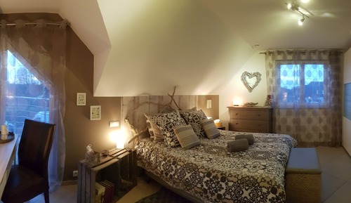 Deluxe Double Room, 1 King Bed, Garden View