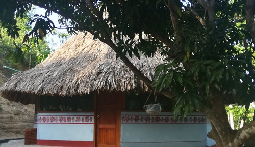 Economy Cabin, Private Bathroom