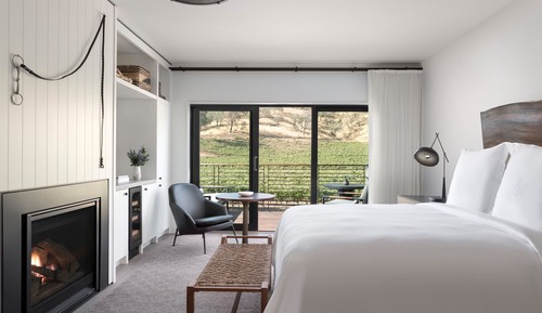 Room, 1 King Bed (Vineyard and Palisades Mountain)