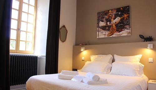 Room, Connecting Rooms (La Bienveillante, 1st Floor)