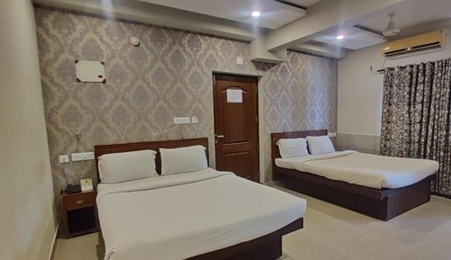 Standard Quadruple Room